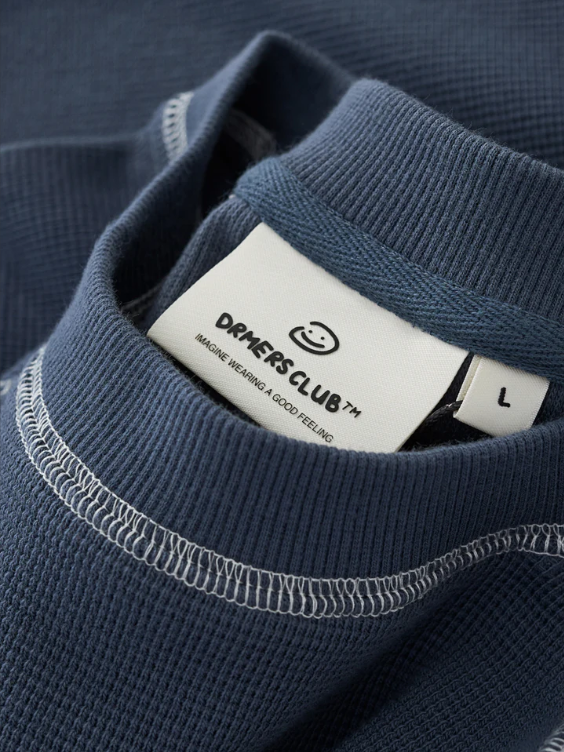 Minimal Smiley Spray Crewneck