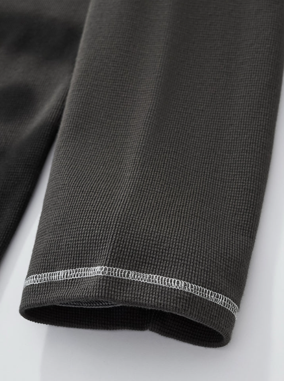 Screenshot 2025-11-07 085331 Minimal Smiley Spray Crewneck