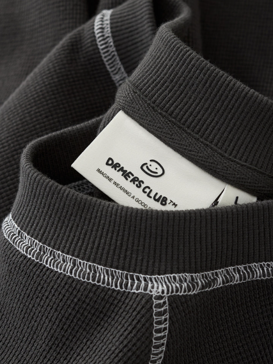 Screenshot 2025-11-07 085444 Minimal Smiley Spray Crewneck