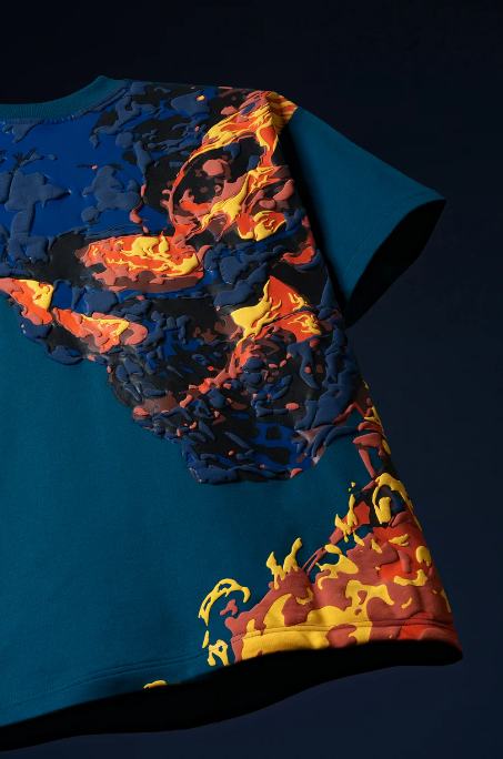 ERUPTION-TEXTURED TEE